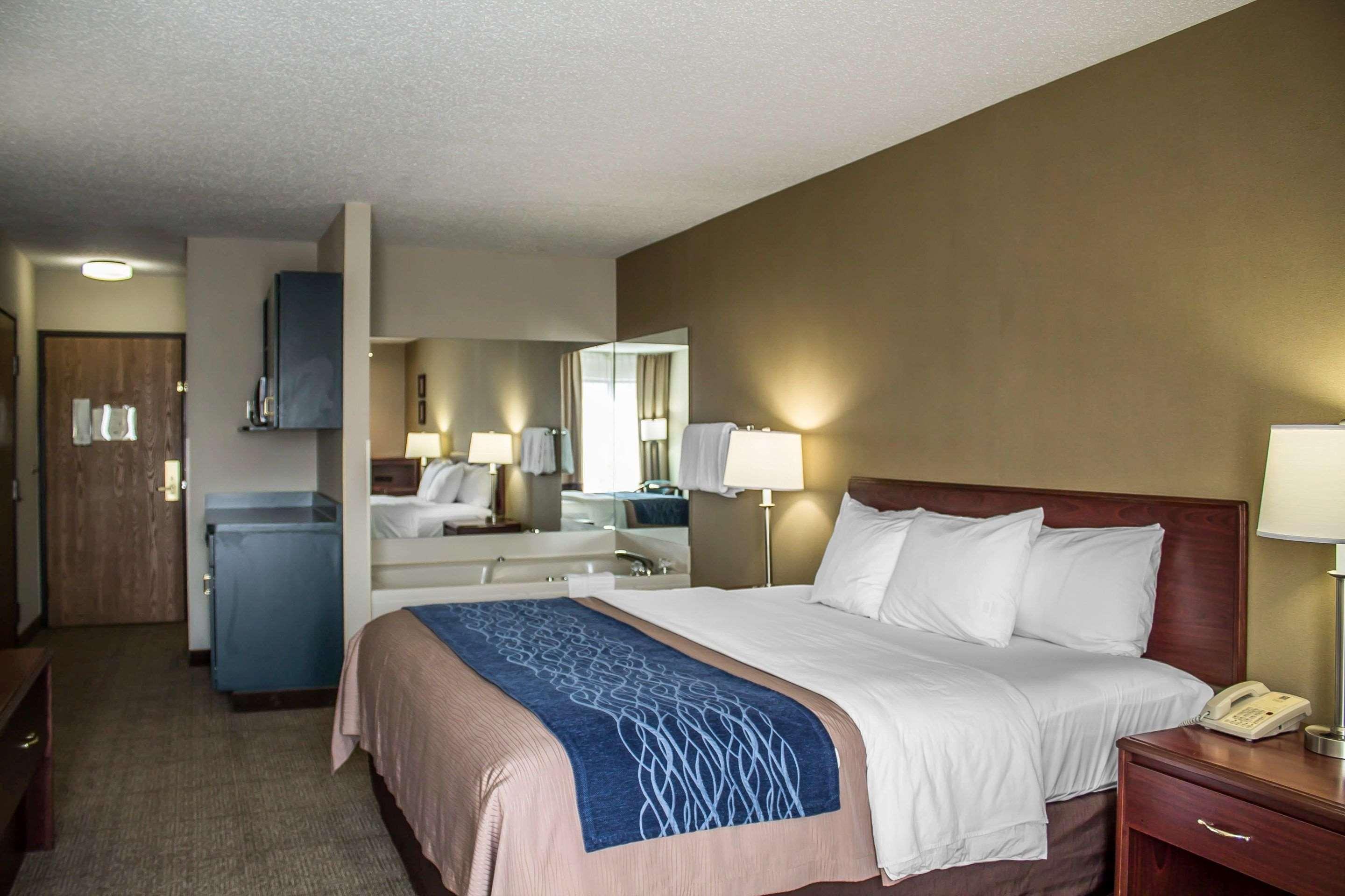 Comfort Inn Cambridge Buitenkant foto