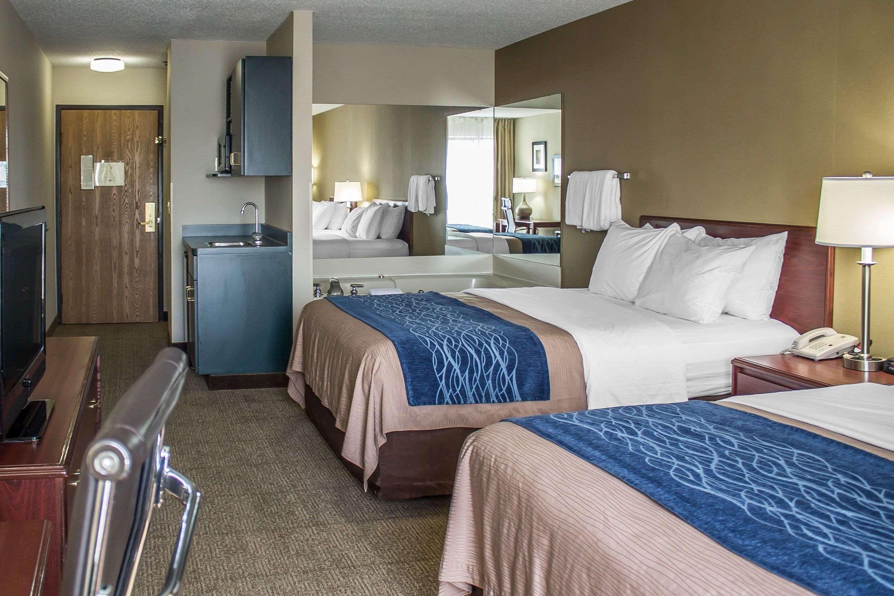 Comfort Inn Cambridge Buitenkant foto